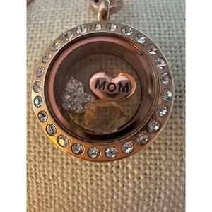 Origami Owl Rose Gold Living Locket Necklace Mom Heart Crystal Charms Toggle